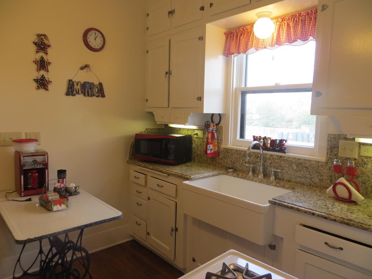 Olle Hotel Flatonia Екстериор снимка