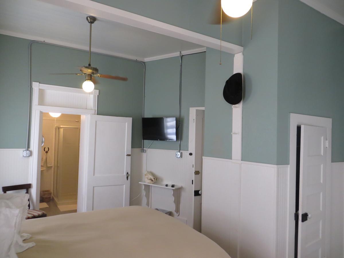 Olle Hotel Flatonia Екстериор снимка