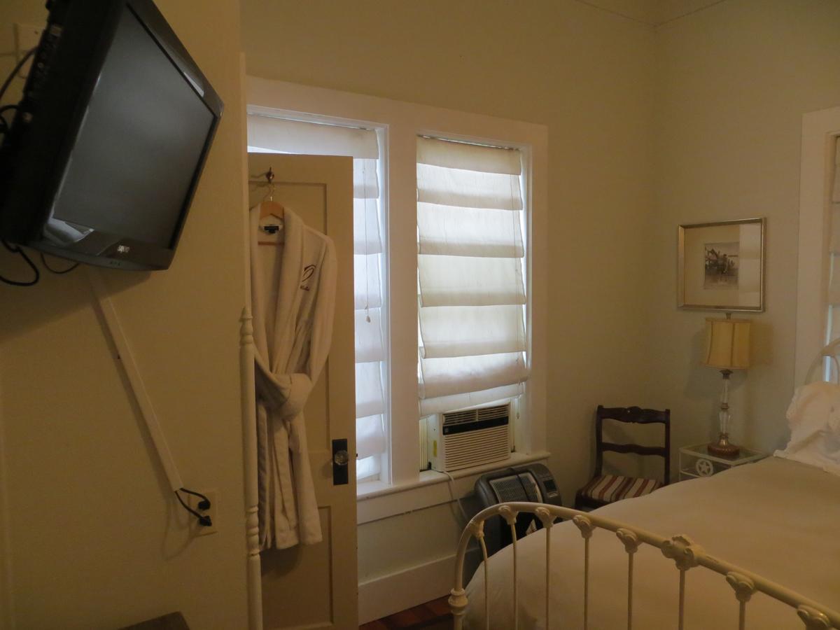 Olle Hotel Flatonia Екстериор снимка